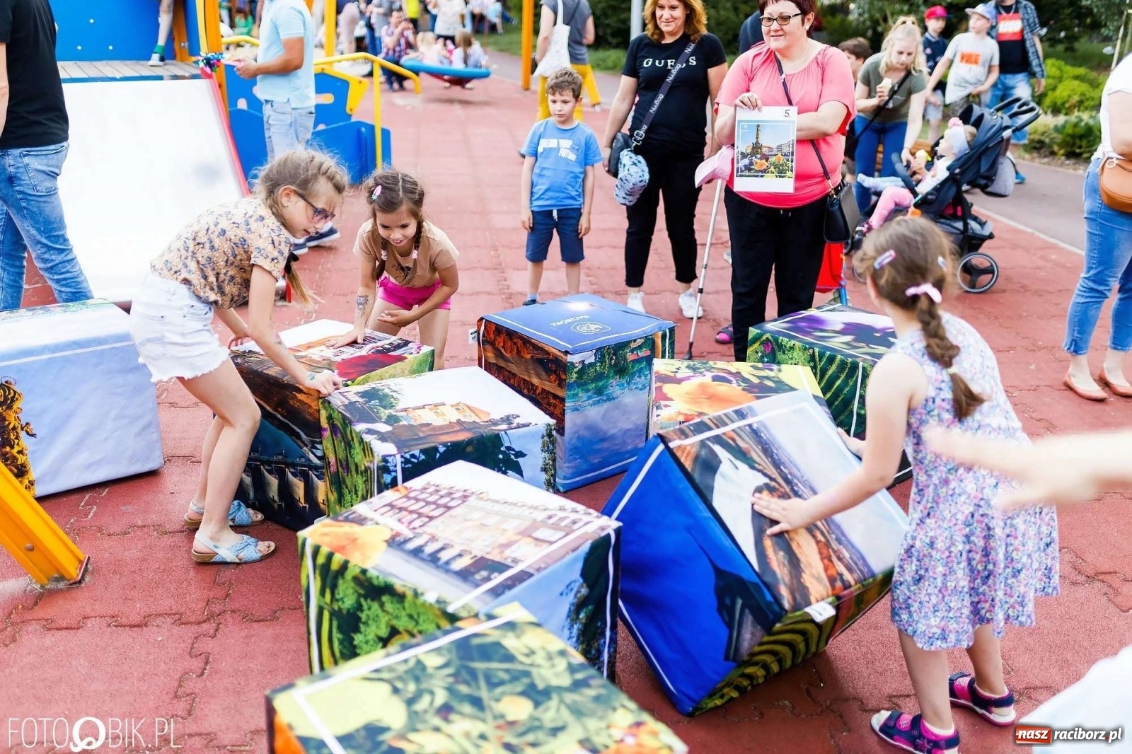Zdjęcie w galerii na portalu naszraciborz.pl: Dzień Dziecka w parku Jordanowskim [FOTO i WIDEO] wiadomości z regionu