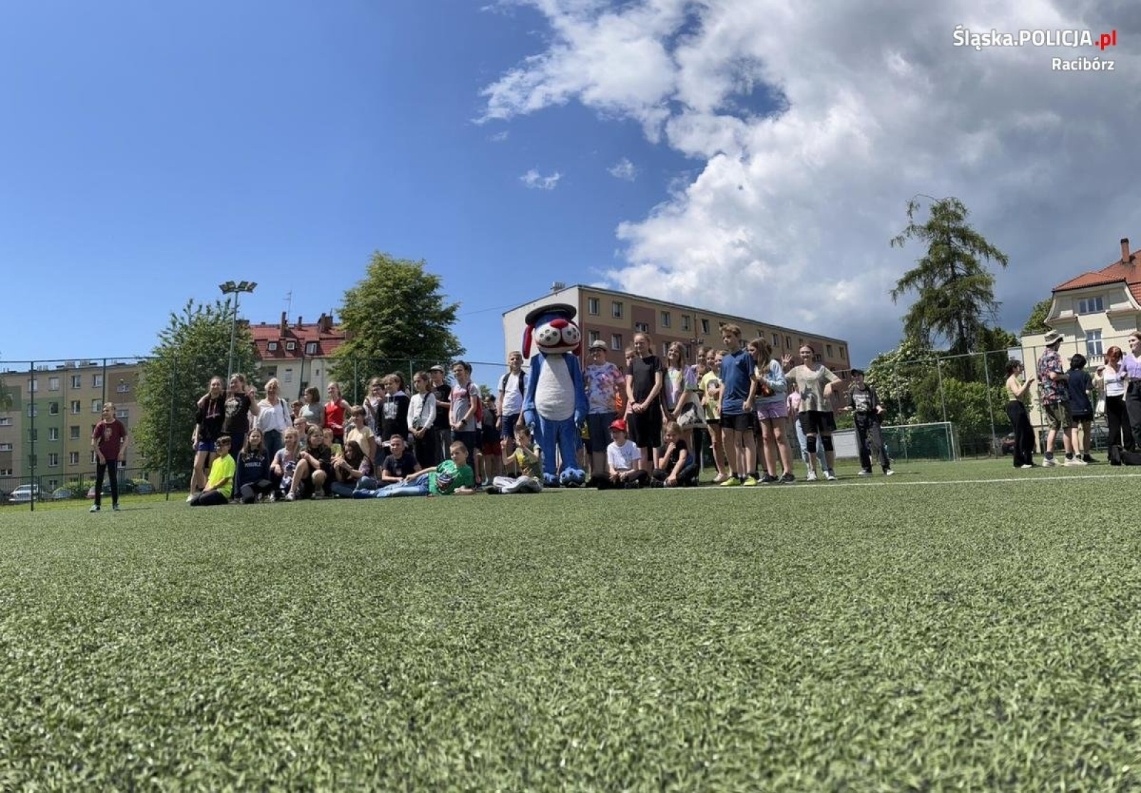 Zdjęcie w galerii na portalu naszraciborz.pl: Dzień Dziecka z udziałem raciborskich mundurowych wiadomości z regionu