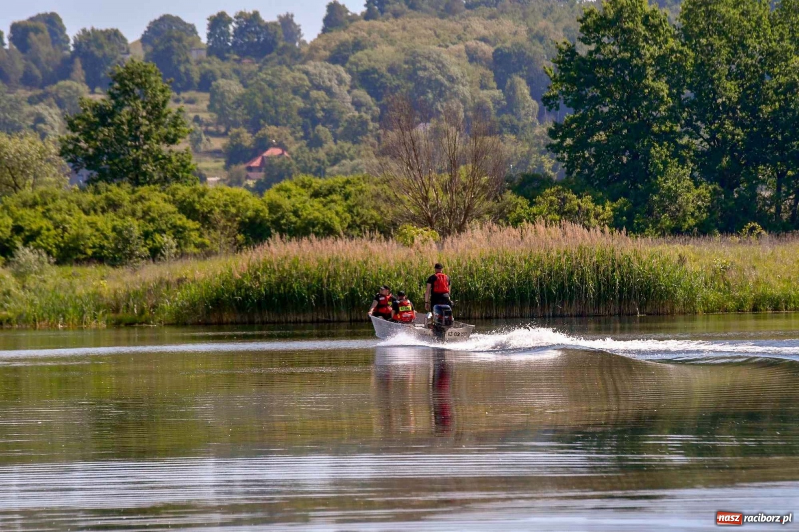 Zdjęcie w galerii na portalu naszraciborz.pl: Kompania odwodowa KSRG powiatu raciborskiego ćwiczyła dziś na terenie zbiornika Racibórz [FOTO i WIDEO] wiadomości z regionu