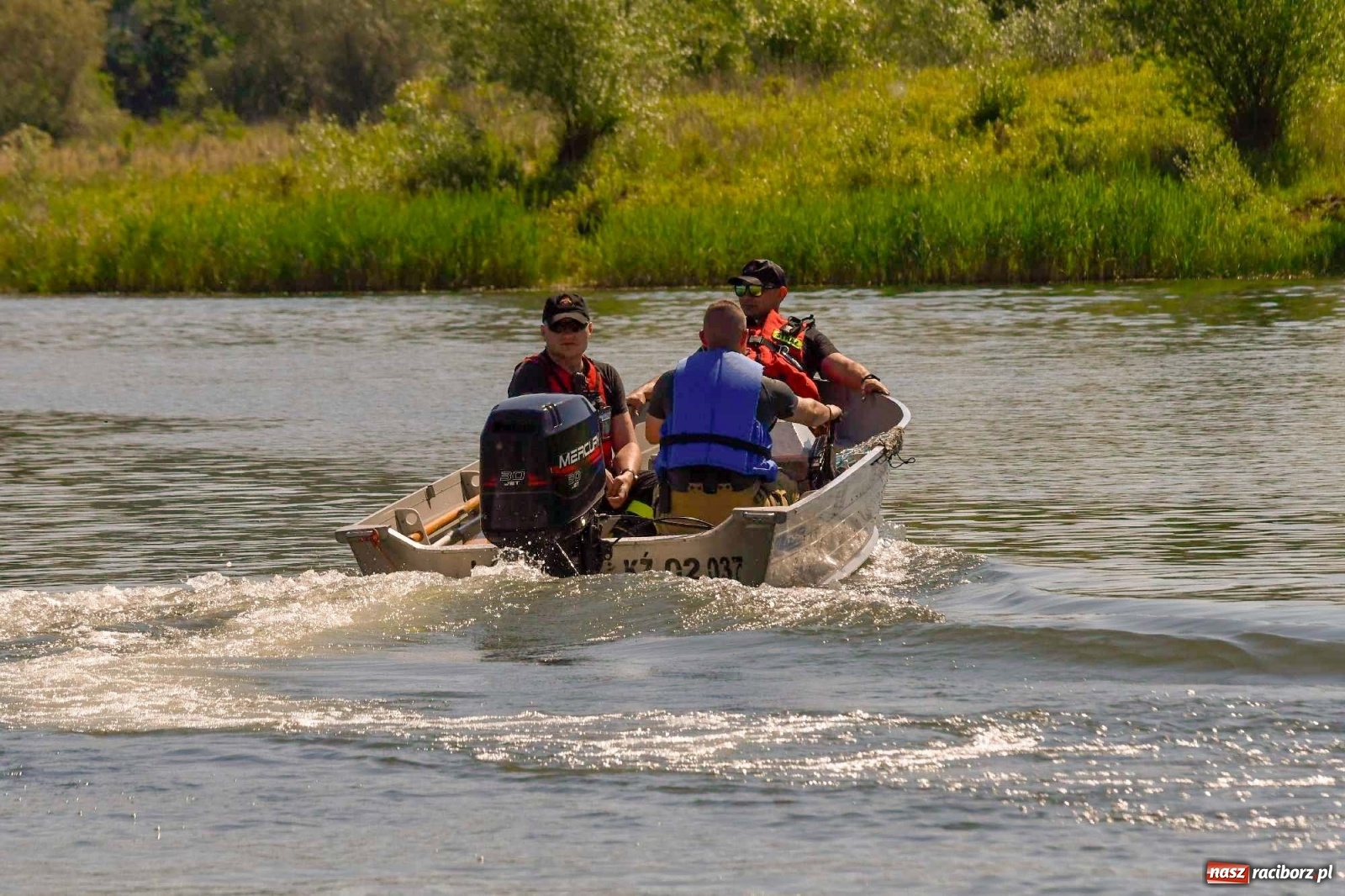 Zdjęcie w galerii na portalu naszraciborz.pl: Kompania odwodowa KSRG powiatu raciborskiego ćwiczyła dziś na terenie zbiornika Racibórz [FOTO i WIDEO] wiadomości z regionu