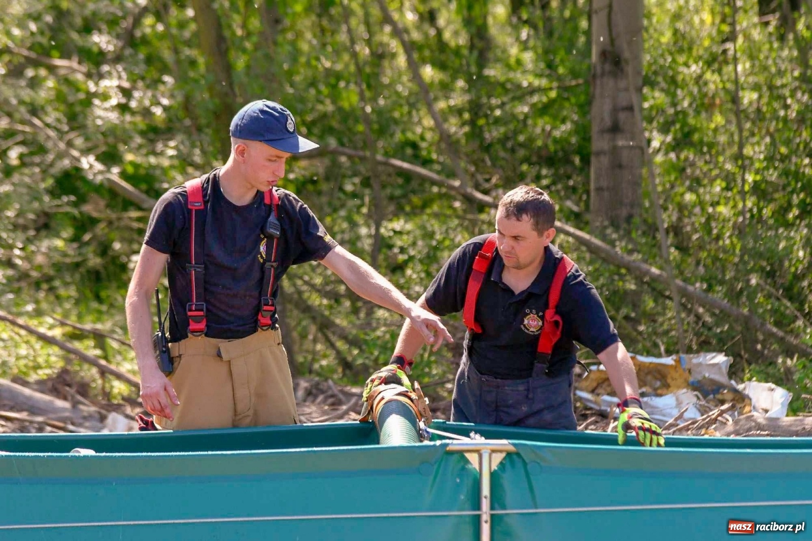 Zdjęcie w galerii na portalu naszraciborz.pl: Kompania odwodowa KSRG powiatu raciborskiego ćwiczyła dziś na terenie zbiornika Racibórz [FOTO i WIDEO] wiadomości z regionu