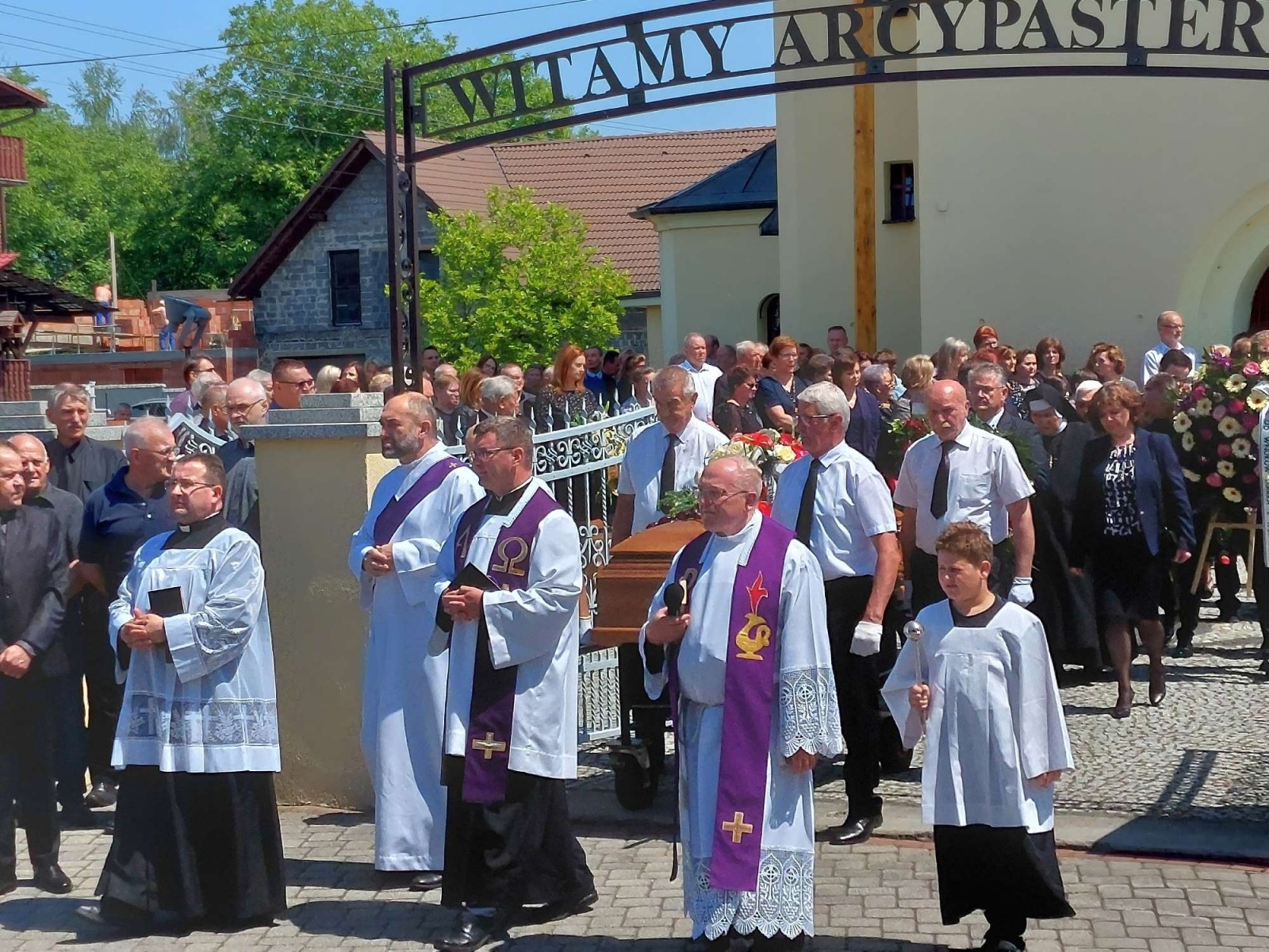 Zdjęcie w galerii na portalu naszraciborz.pl: Ostatnie pożegnanie śp. Tadeusza Utrackiego wiadomości z regionu