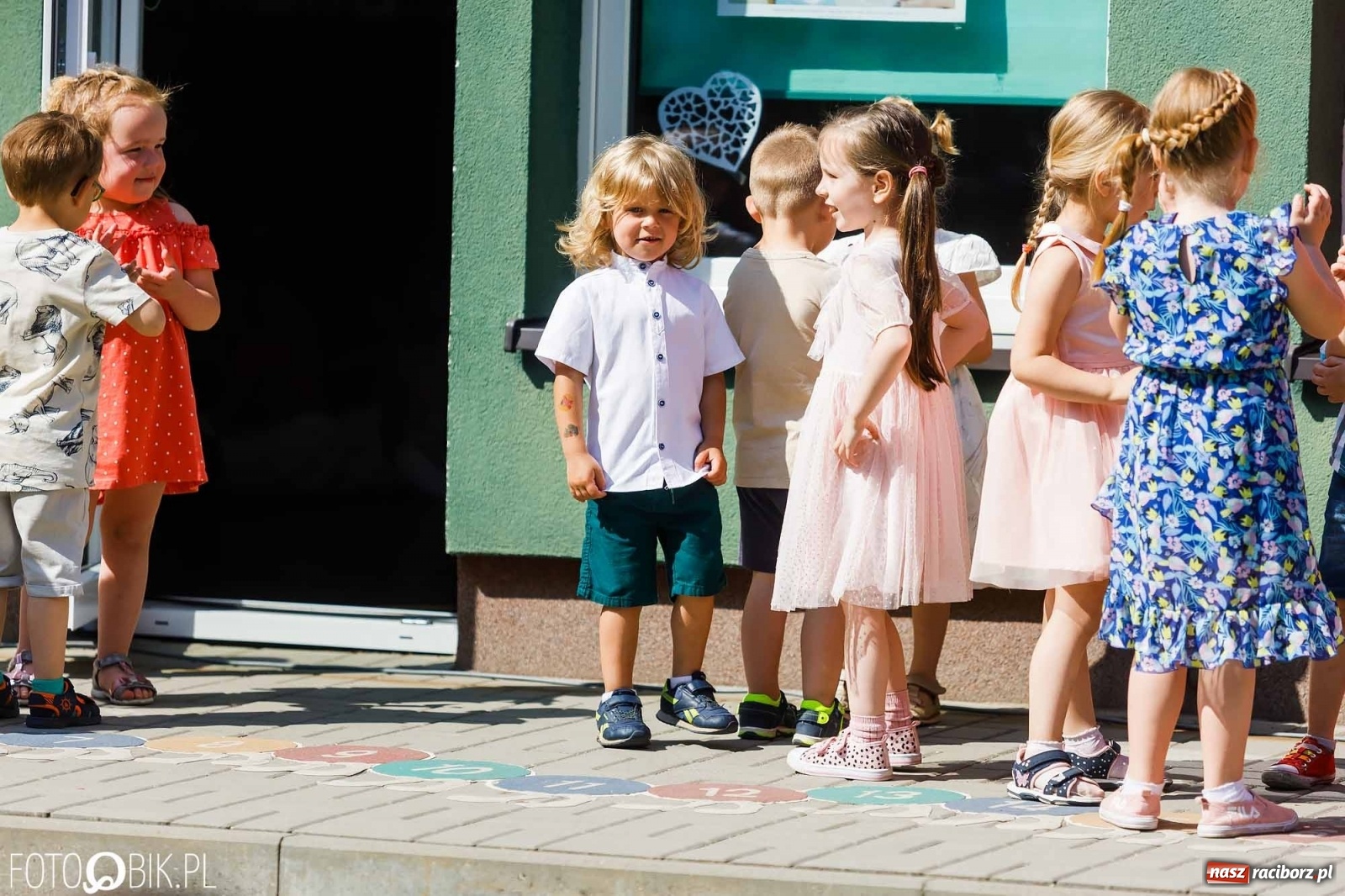 Zdjęcie w galerii na portalu naszraciborz.pl: Piknik rodzinny z okazji Dnia Mamy i Taty w Przedszkolu nr 26 wiadomości z regionu