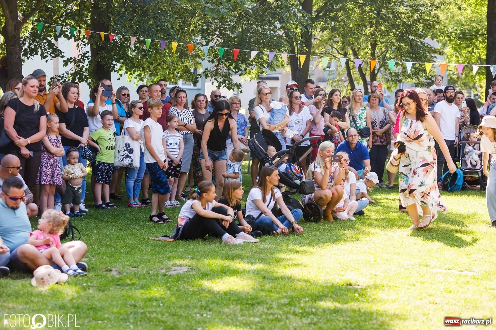 Zdjęcie w galerii na portalu naszraciborz.pl: Piknik rodzinny z okazji Dnia Mamy i Taty w Przedszkolu nr 26 wiadomości z regionu