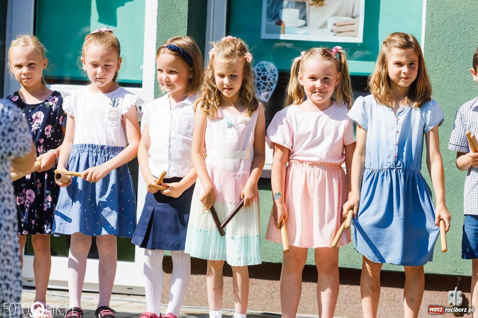 Zdjęcie w galerii na portalu naszraciborz.pl: Piknik rodzinny z okazji Dnia Mamy i Taty w Przedszkolu nr 26 wiadomości z regionu