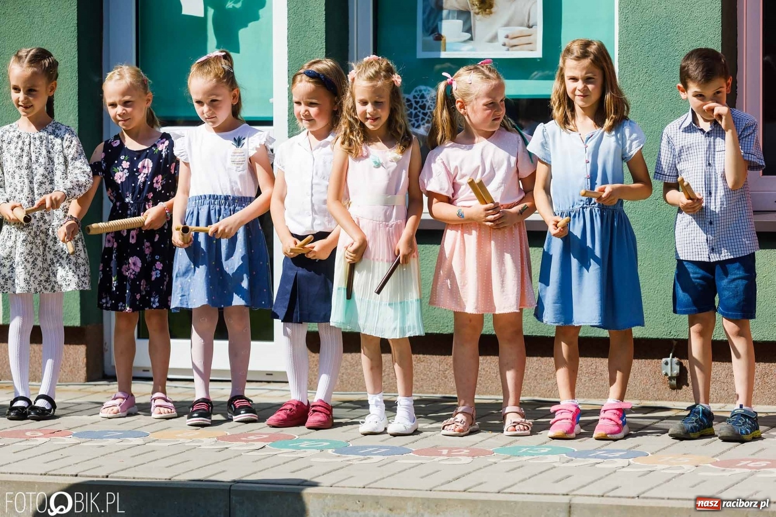 Zdjęcie w galerii na portalu naszraciborz.pl: Piknik rodzinny z okazji Dnia Mamy i Taty w Przedszkolu nr 26 wiadomości z regionu