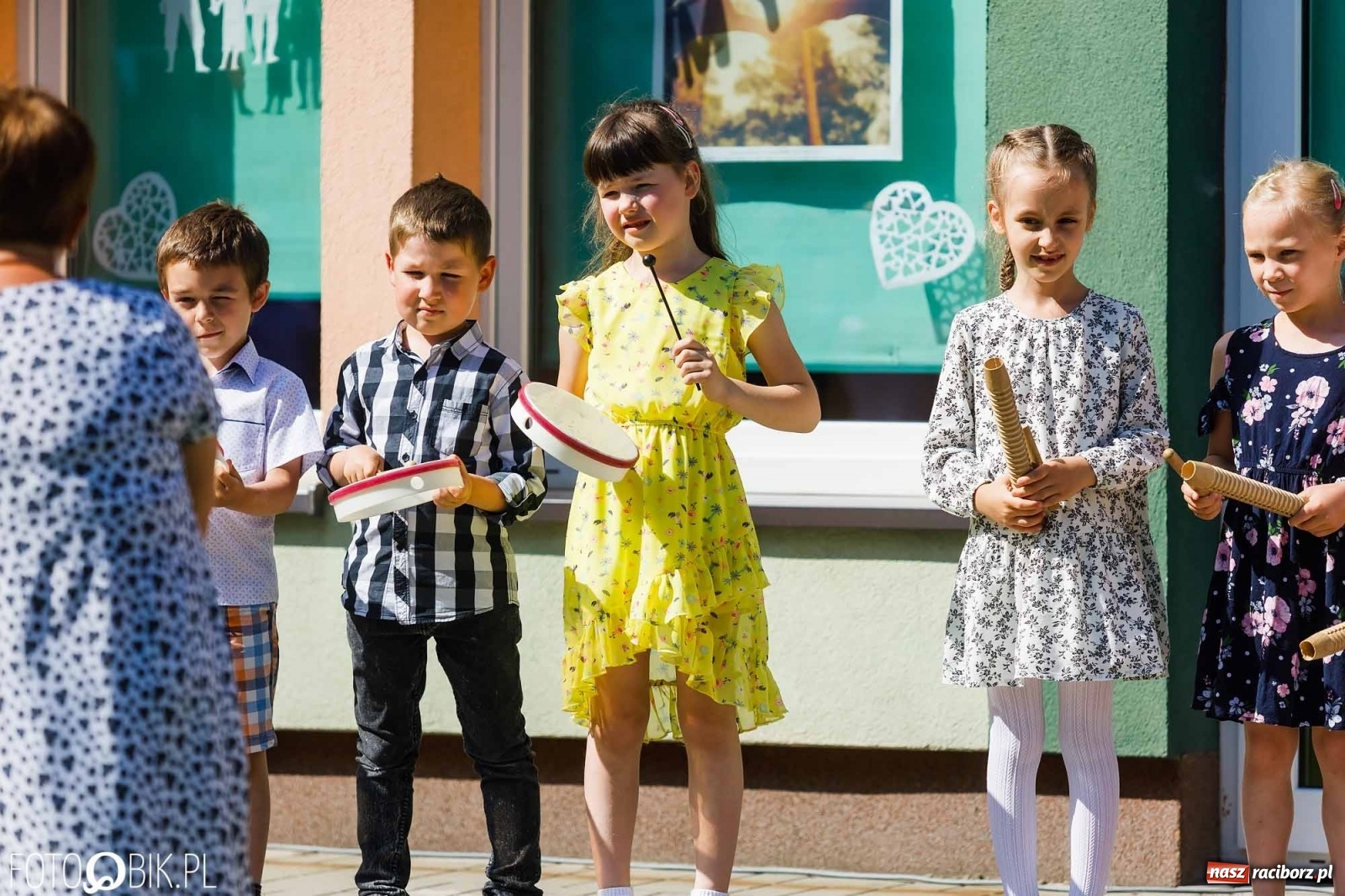 Zdjęcie w galerii na portalu naszraciborz.pl: Piknik rodzinny z okazji Dnia Mamy i Taty w Przedszkolu nr 26 wiadomości z regionu