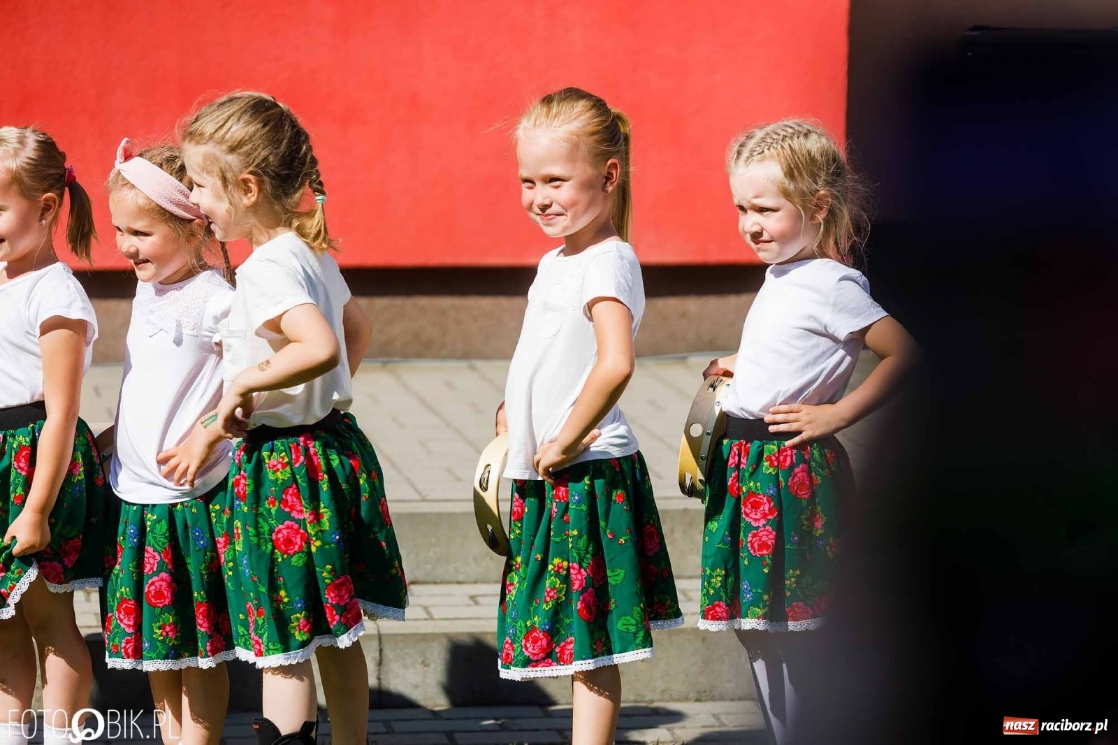 Zdjęcie w galerii na portalu naszraciborz.pl: Piknik rodzinny z okazji Dnia Mamy i Taty w Przedszkolu nr 26 wiadomości z regionu