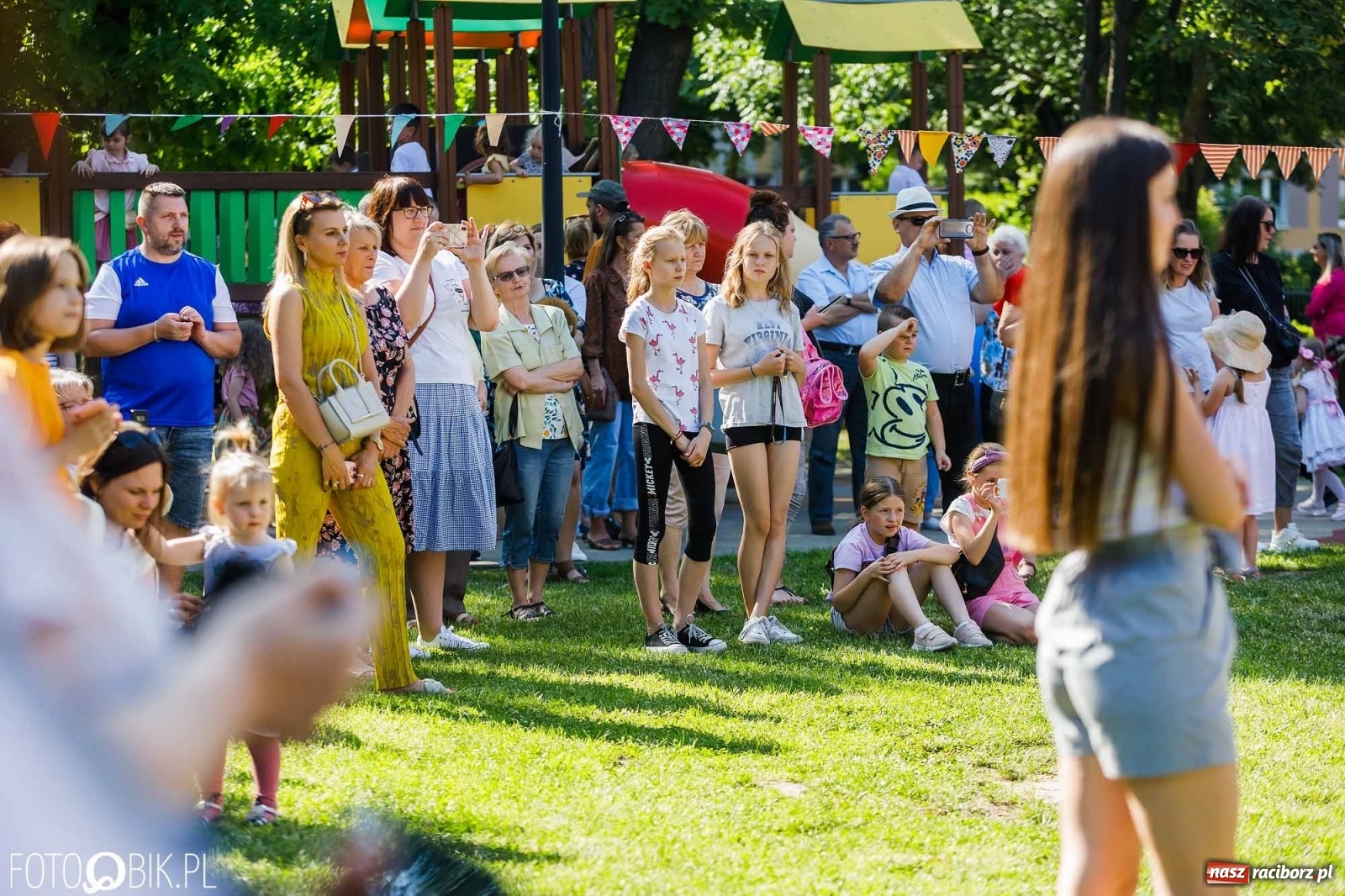 Zdjęcie w galerii na portalu naszraciborz.pl: Piknik rodzinny z okazji Dnia Mamy i Taty w Przedszkolu nr 26 wiadomości z regionu