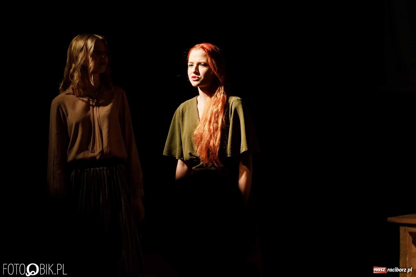 Zdjęcie w galerii na portalu naszraciborz.pl: Ciągnie wiosna. Spektakl w wykonaniu Grupy Melpomena w DK Strzecha wiadomości z regionu