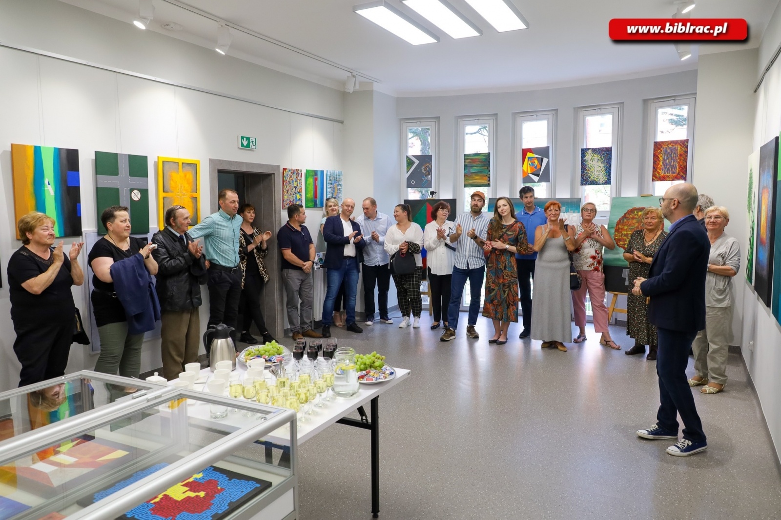 Zdjęcie w galerii na portalu naszraciborz.pl: Dariusz Zygadło zaprezentował swoje obrazy w Galerii Gawra wiadomości z regionu