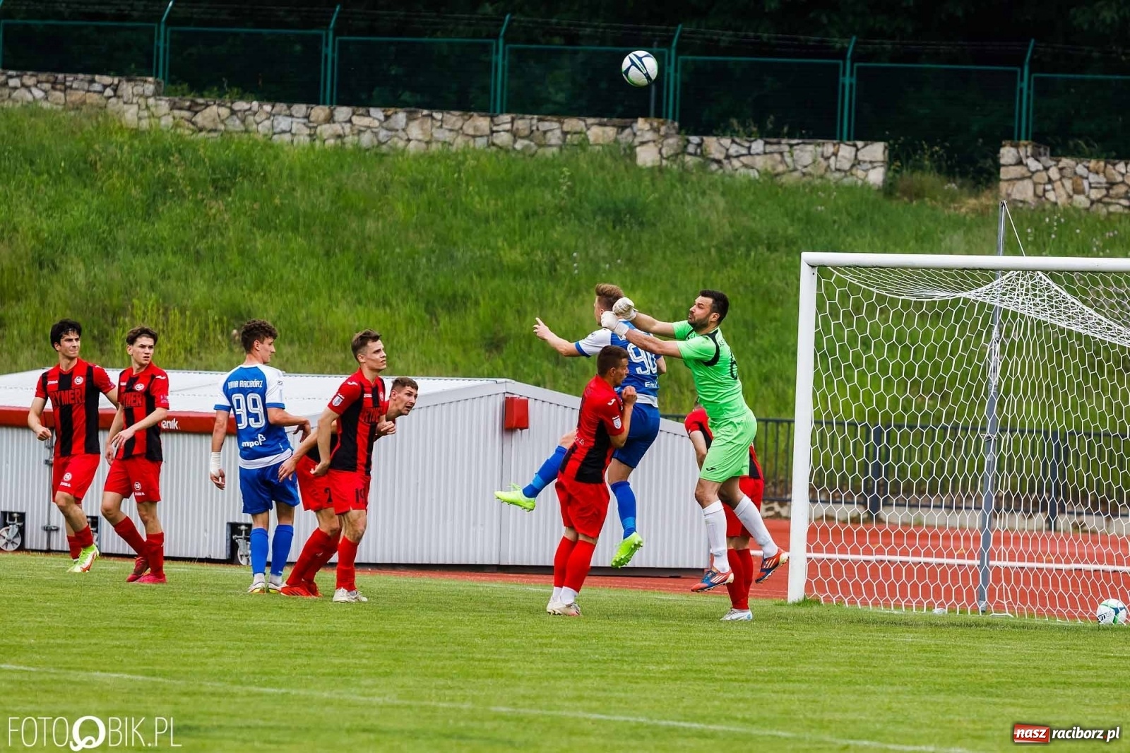 Zdjęcie w galerii na portalu naszraciborz.pl: Unia rybnicki Rymer zdemolowała i do IV ligi awansowała [FOTO] wiadomości z regionu