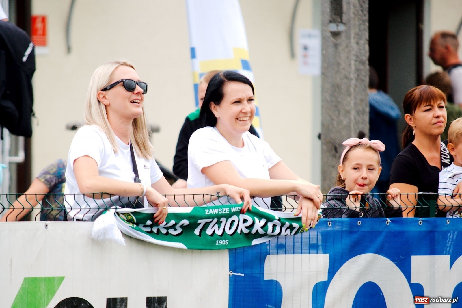 Zdjęcie w galerii na portalu naszraciborz.pl: Walka o każdą piłkę. Ruszyła IX edycja Tworków Cup [FOTO] wiadomości z regionu