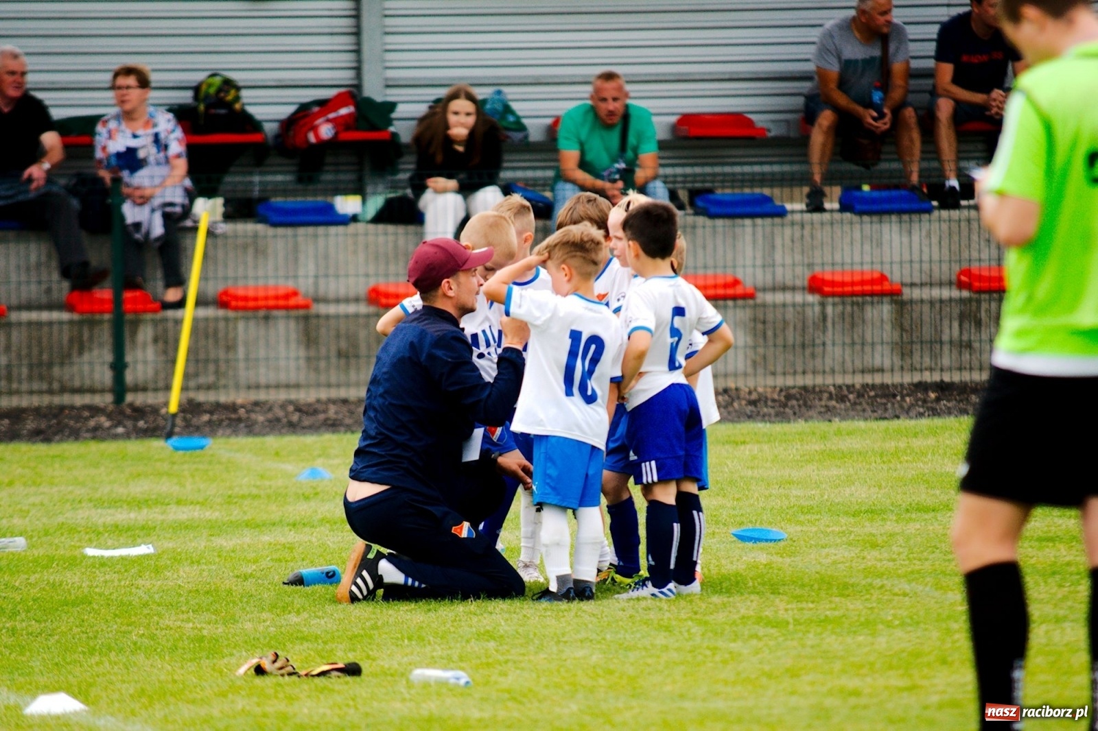 Zdjęcie w galerii na portalu naszraciborz.pl: Walka o każdą piłkę. Ruszyła IX edycja Tworków Cup [FOTO] wiadomości z regionu