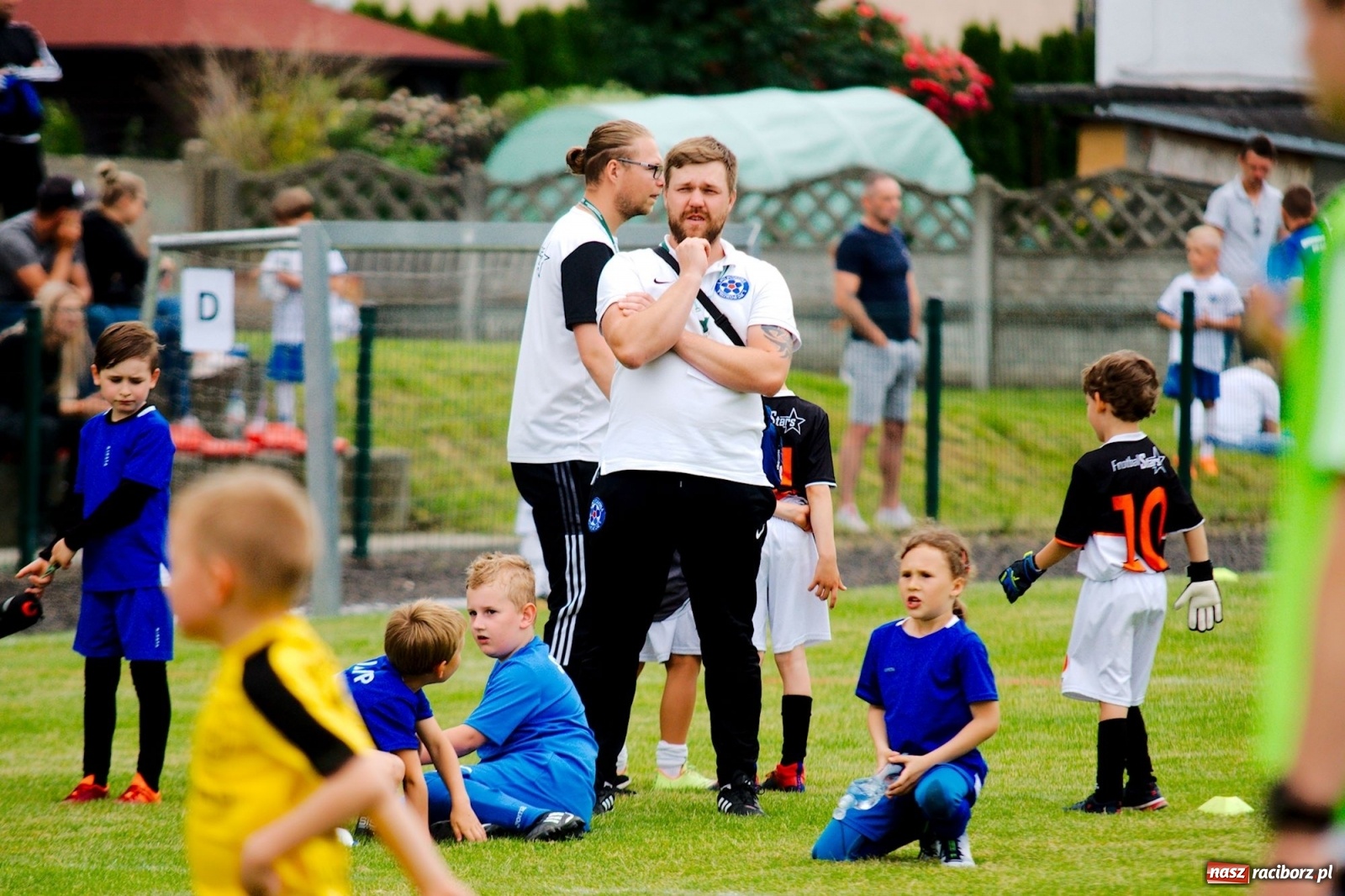 Zdjęcie w galerii na portalu naszraciborz.pl: Walka o każdą piłkę. Ruszyła IX edycja Tworków Cup [FOTO] wiadomości z regionu