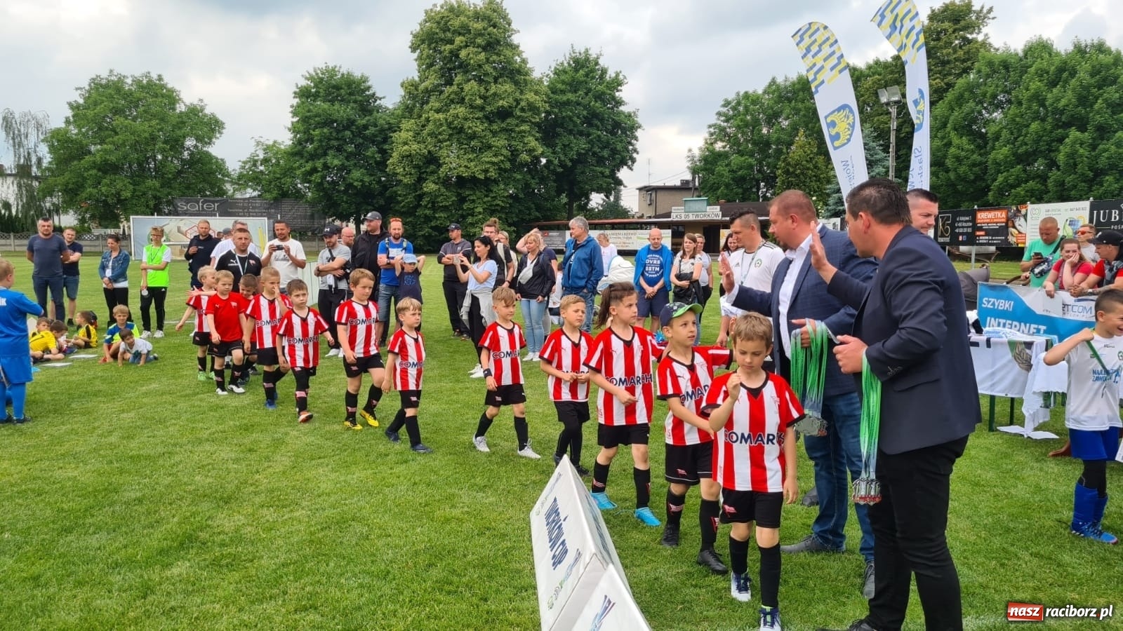 Zdjęcie w galerii na portalu naszraciborz.pl: Walka o każdą piłkę. Ruszyła IX edycja Tworków Cup [FOTO] wiadomości z regionu