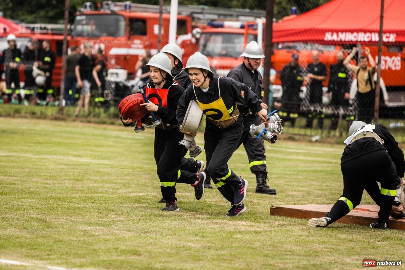 Zdjęcie w galerii na portalu naszraciborz.pl: Nie ma mocnych na Samborowice. Zgarnęli wszystko w zawodach strażackich gminy Pietrowice Wielkie wiadomości z regionu