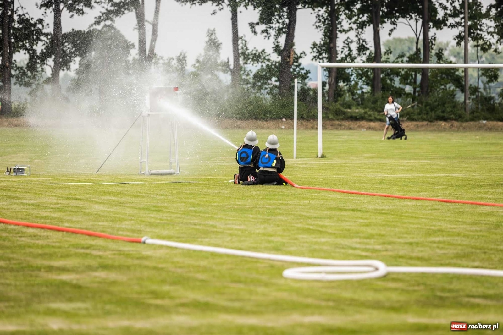 Zdjęcie w galerii na portalu naszraciborz.pl: Nie ma mocnych na Samborowice. Zgarnęli wszystko w zawodach strażackich gminy Pietrowice Wielkie wiadomości z regionu