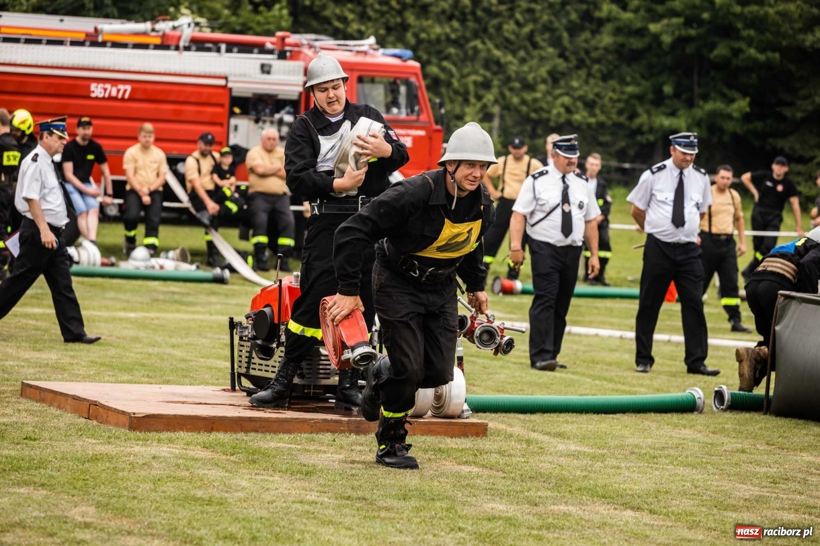 Zdjęcie w galerii na portalu naszraciborz.pl: Nie ma mocnych na Samborowice. Zgarnęli wszystko w zawodach strażackich gminy Pietrowice Wielkie wiadomości z regionu