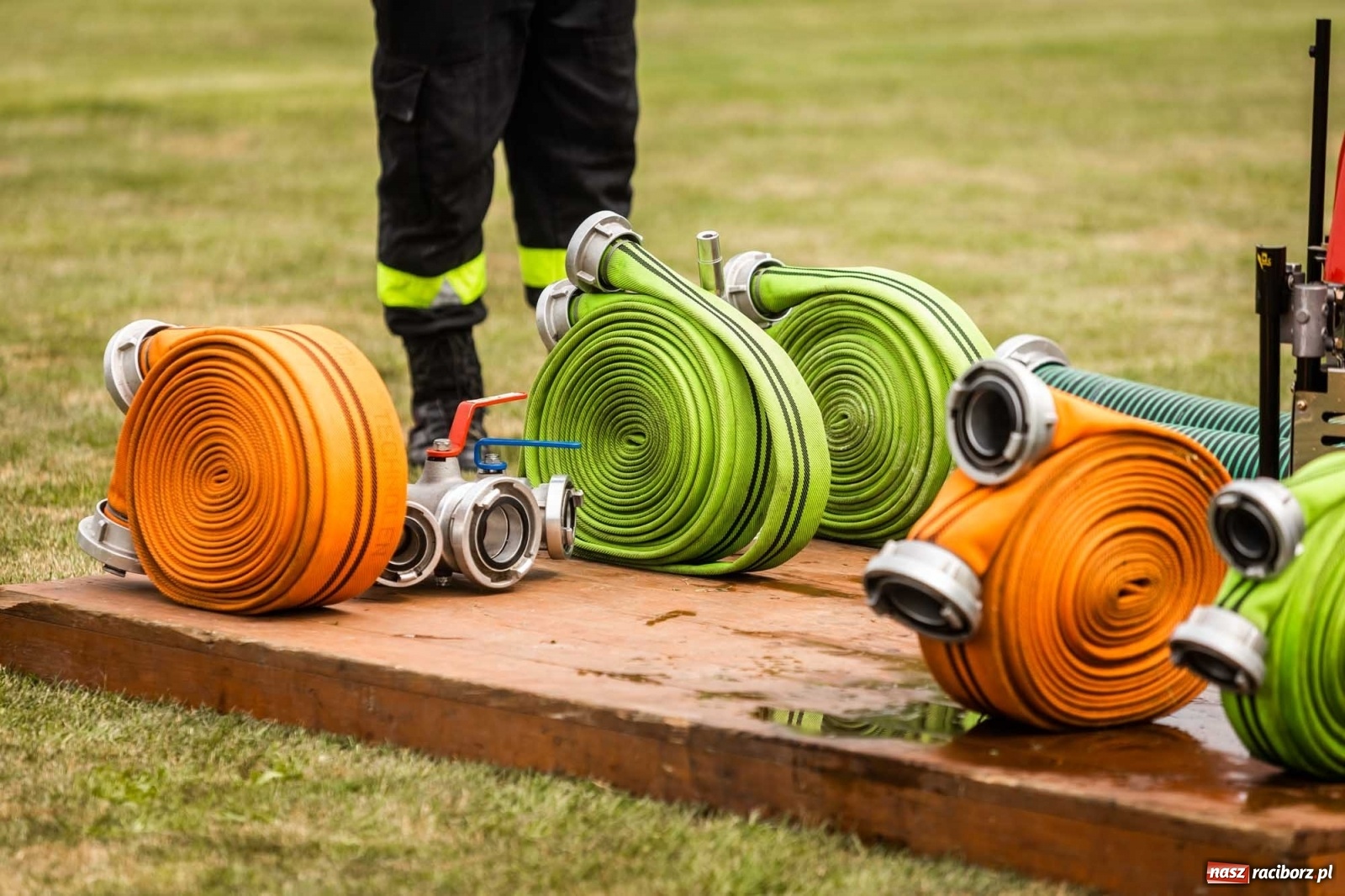 Zdjęcie w galerii na portalu naszraciborz.pl: Nie ma mocnych na Samborowice. Zgarnęli wszystko w zawodach strażackich gminy Pietrowice Wielkie wiadomości z regionu