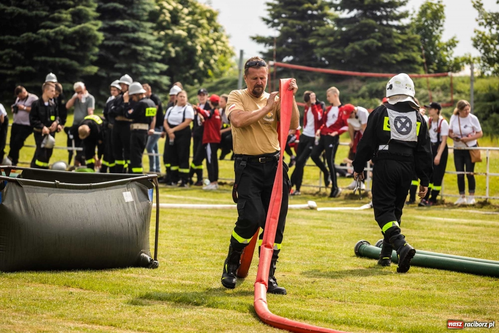 Zdjęcie w galerii na portalu naszraciborz.pl: Nie ma mocnych na Samborowice. Zgarnęli wszystko w zawodach strażackich gminy Pietrowice Wielkie wiadomości z regionu