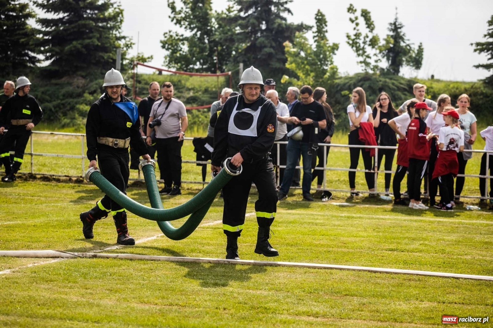 Zdjęcie w galerii na portalu naszraciborz.pl: Nie ma mocnych na Samborowice. Zgarnęli wszystko w zawodach strażackich gminy Pietrowice Wielkie wiadomości z regionu