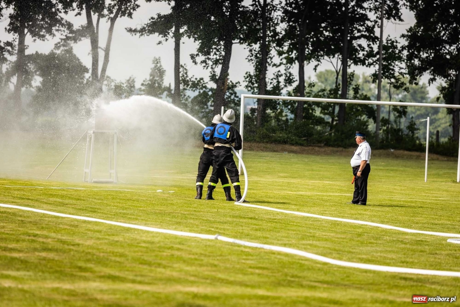 Zdjęcie w galerii na portalu naszraciborz.pl: Nie ma mocnych na Samborowice. Zgarnęli wszystko w zawodach strażackich gminy Pietrowice Wielkie wiadomości z regionu