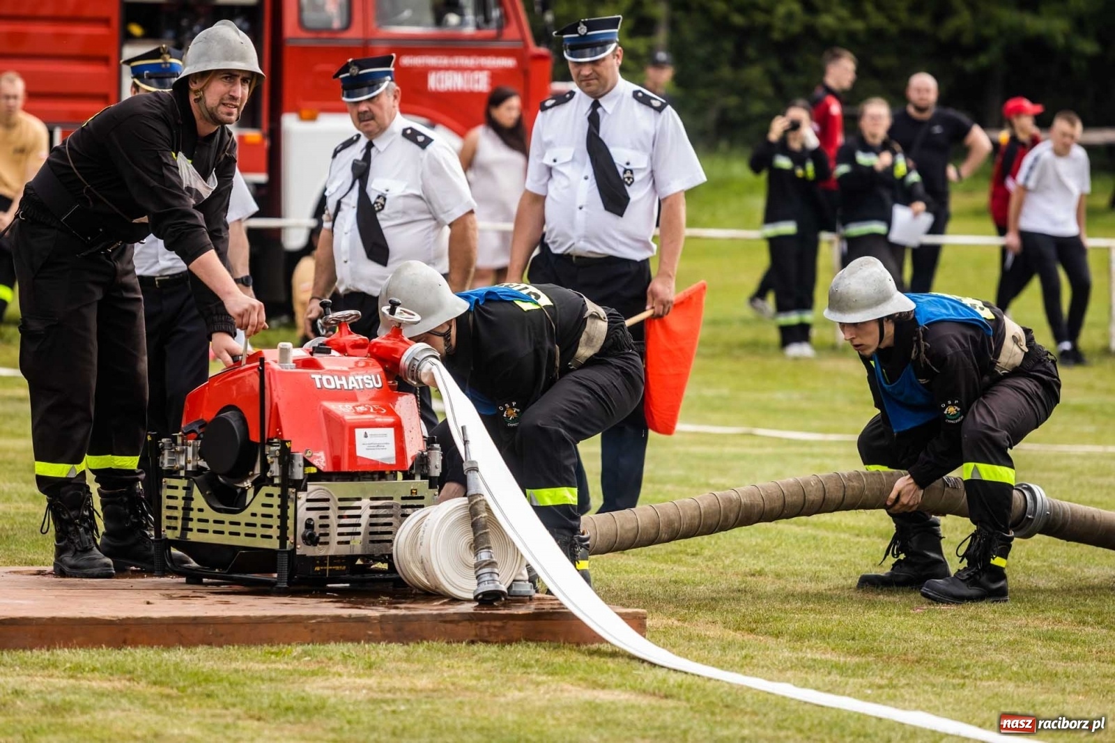 Zdjęcie w galerii na portalu naszraciborz.pl: Nie ma mocnych na Samborowice. Zgarnęli wszystko w zawodach strażackich gminy Pietrowice Wielkie wiadomości z regionu