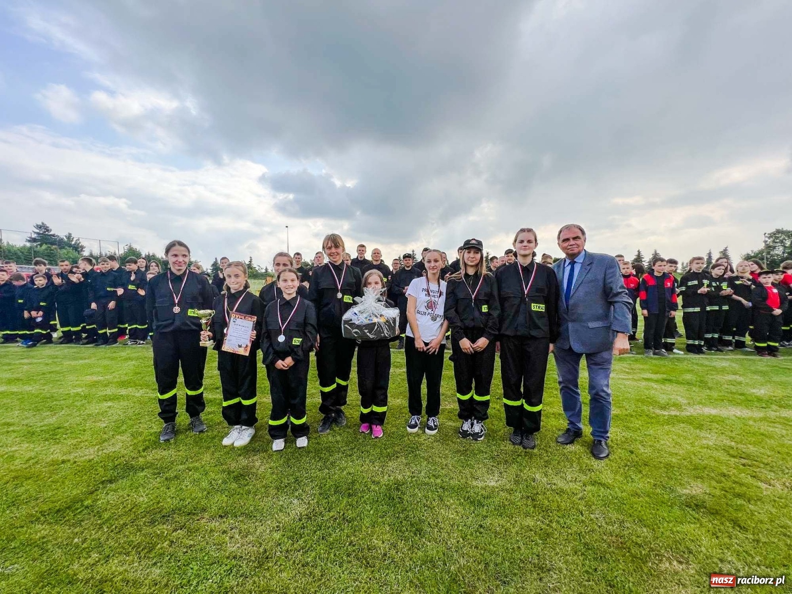 Zdjęcie w galerii na portalu naszraciborz.pl: Nie ma mocnych na Samborowice. Zgarnęli wszystko w zawodach strażackich gminy Pietrowice Wielkie wiadomości z regionu