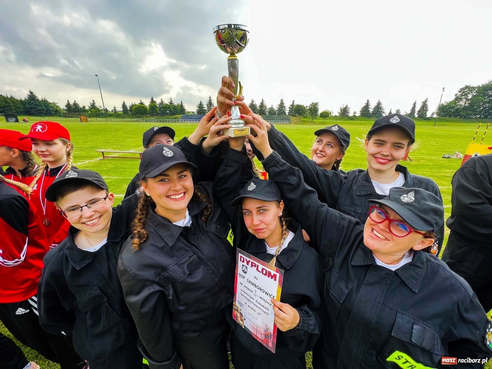 Zdjęcie w galerii na portalu naszraciborz.pl: Nie ma mocnych na Samborowice. Zgarnęli wszystko w zawodach strażackich gminy Pietrowice Wielkie wiadomości z regionu