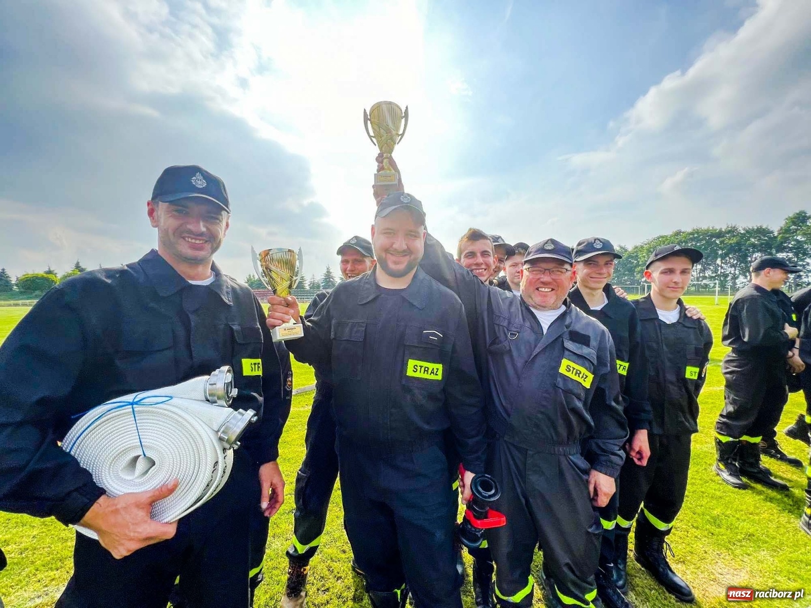 Zdjęcie w galerii na portalu naszraciborz.pl: Nie ma mocnych na Samborowice. Zgarnęli wszystko w zawodach strażackich gminy Pietrowice Wielkie wiadomości z regionu