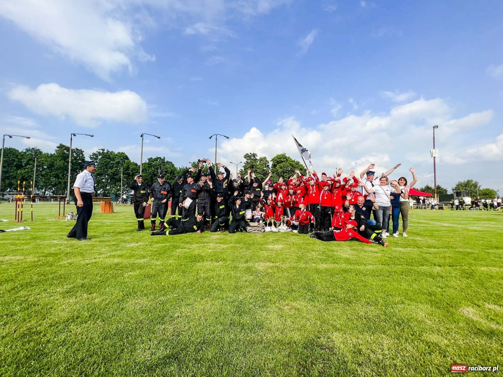 Zdjęcie w galerii na portalu naszraciborz.pl: Nie ma mocnych na Samborowice. Zgarnęli wszystko w zawodach strażackich gminy Pietrowice Wielkie wiadomości z regionu