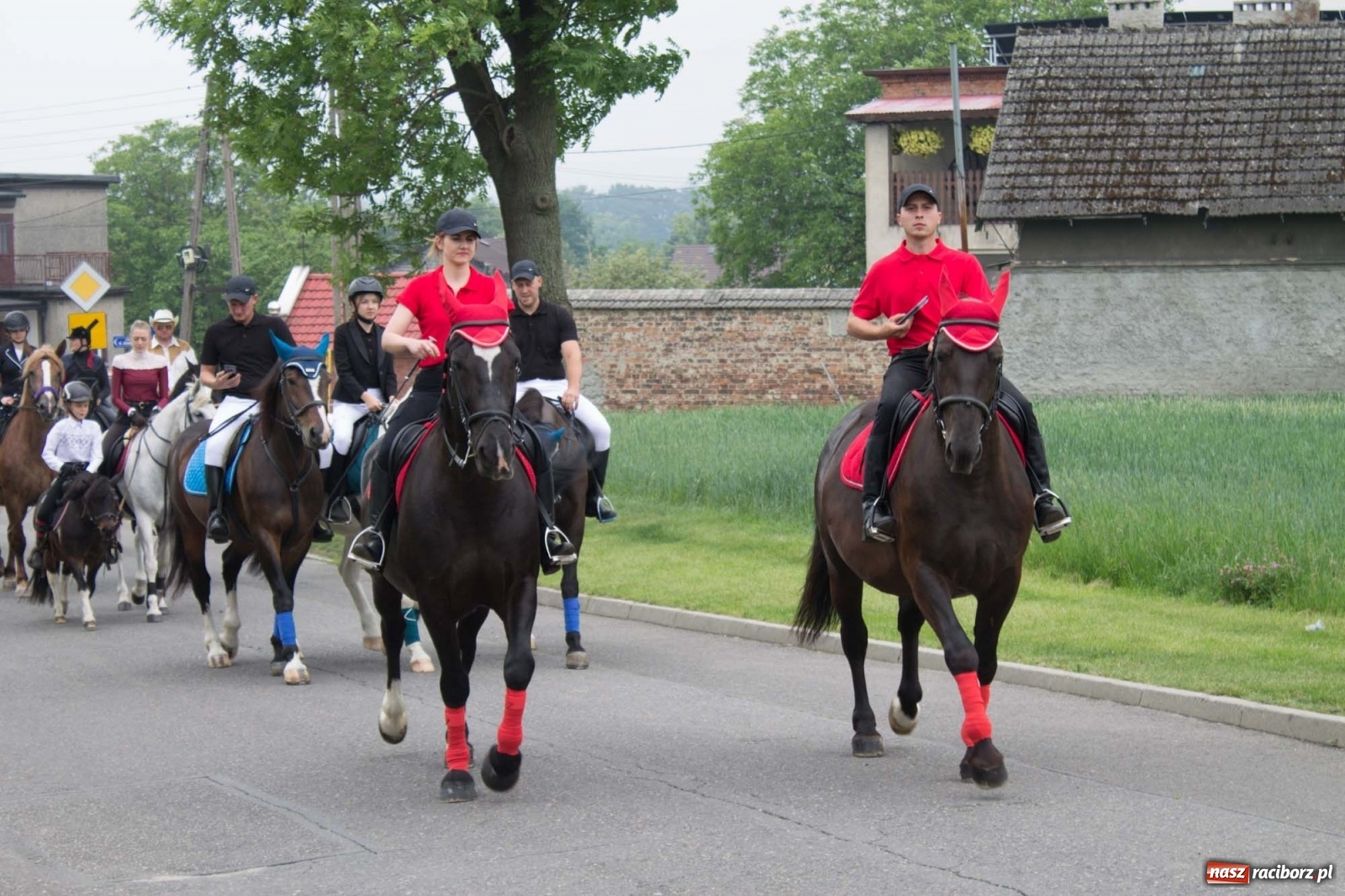 Zdjęcie w galerii na portalu naszraciborz.pl: W Brzeziu odbyła się procesja na św. Urbana [FOTO i WIDEO] wiadomości z regionu