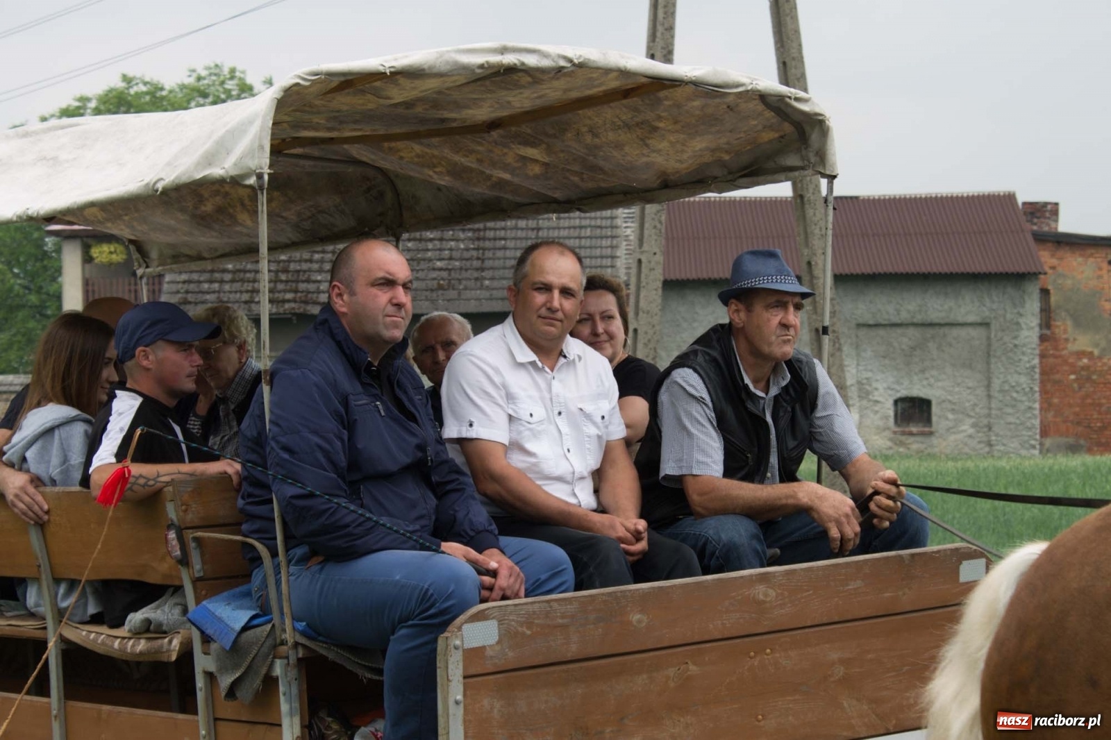 Zdjęcie w galerii na portalu naszraciborz.pl: W Brzeziu odbyła się procesja na św. Urbana [FOTO i WIDEO] wiadomości z regionu