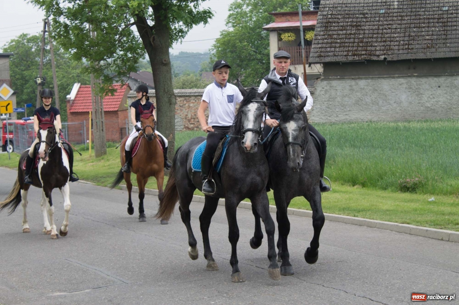 Zdjęcie w galerii na portalu naszraciborz.pl: W Brzeziu odbyła się procesja na św. Urbana [FOTO i WIDEO] wiadomości z regionu