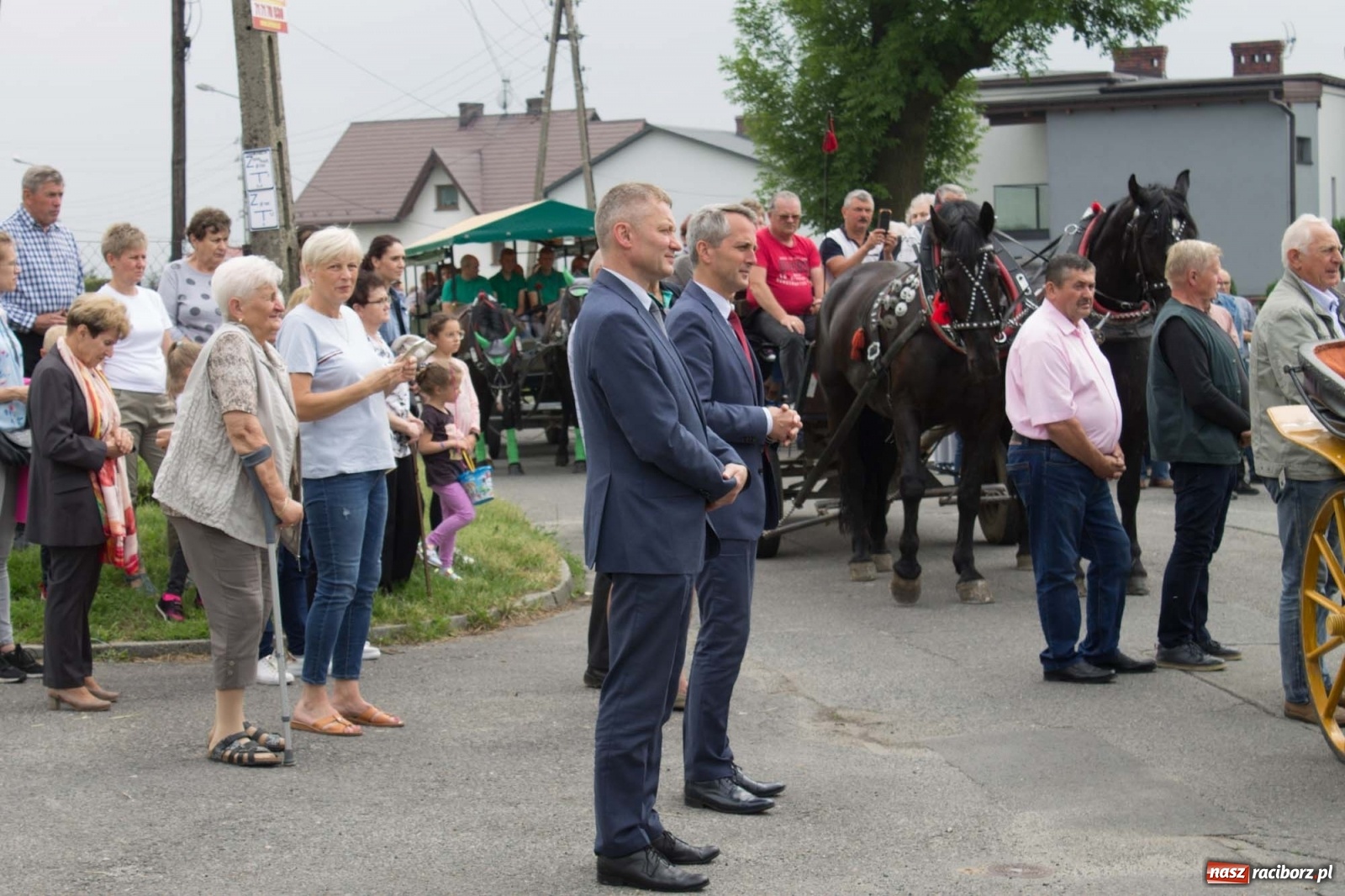 Zdjęcie w galerii na portalu naszraciborz.pl: W Brzeziu odbyła się procesja na św. Urbana [FOTO i WIDEO] wiadomości z regionu