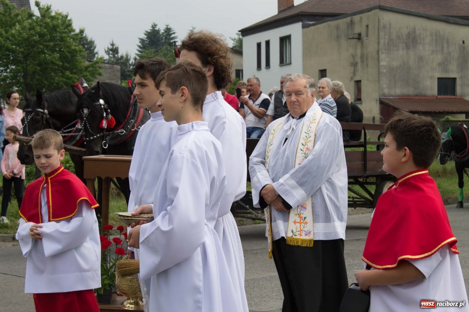 Zdjęcie w galerii na portalu naszraciborz.pl: W Brzeziu odbyła się procesja na św. Urbana [FOTO i WIDEO] wiadomości z regionu