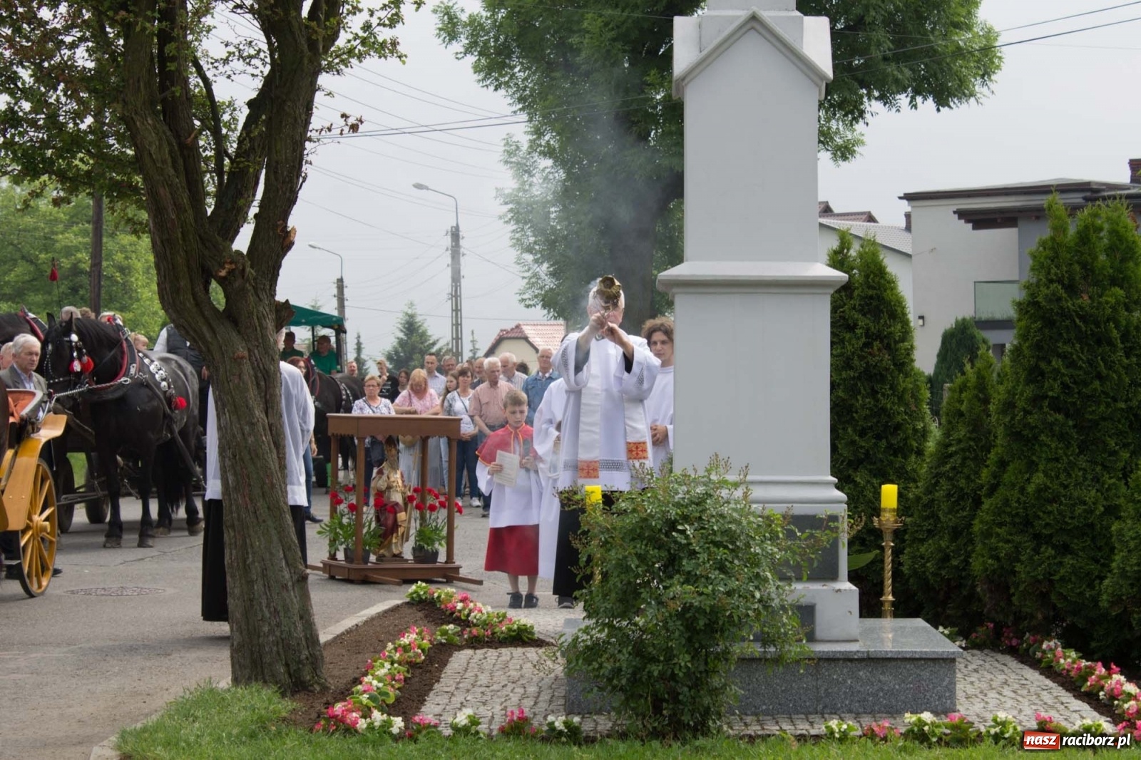 Zdjęcie w galerii na portalu naszraciborz.pl: W Brzeziu odbyła się procesja na św. Urbana [FOTO i WIDEO] wiadomości z regionu