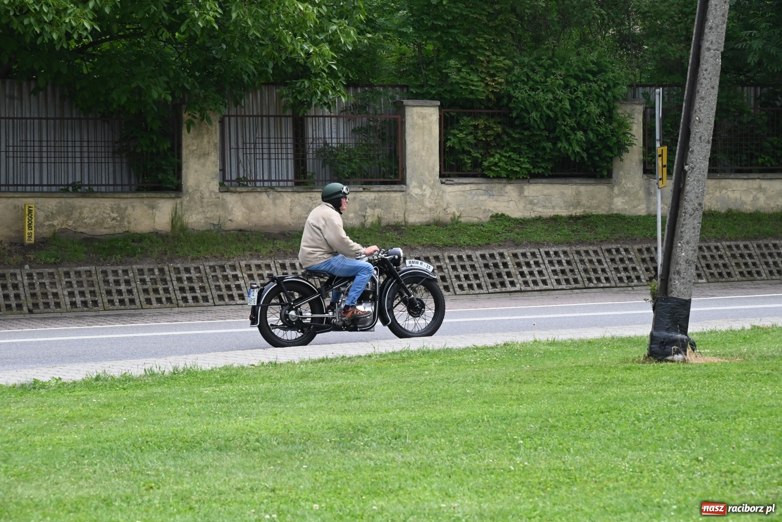 Zdjęcie w galerii na portalu naszraciborz.pl: Dwudziesty Rajd Pruski zawitał do Krzyżanowic wiadomości z regionu