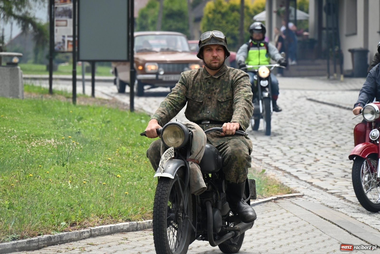 Zdjęcie w galerii na portalu naszraciborz.pl: Dwudziesty Rajd Pruski zawitał do Krzyżanowic wiadomości z regionu