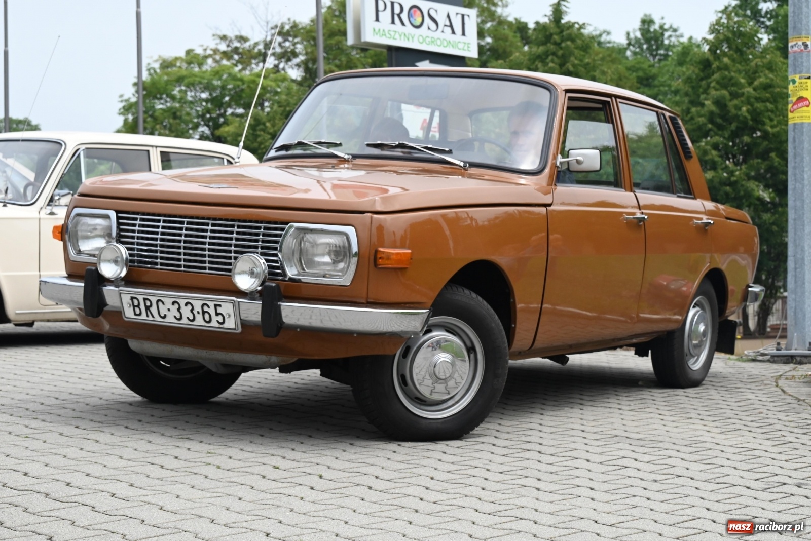 Zdjęcie w galerii na portalu naszraciborz.pl: Dwudziesty Rajd Pruski zawitał do Krzyżanowic wiadomości z regionu