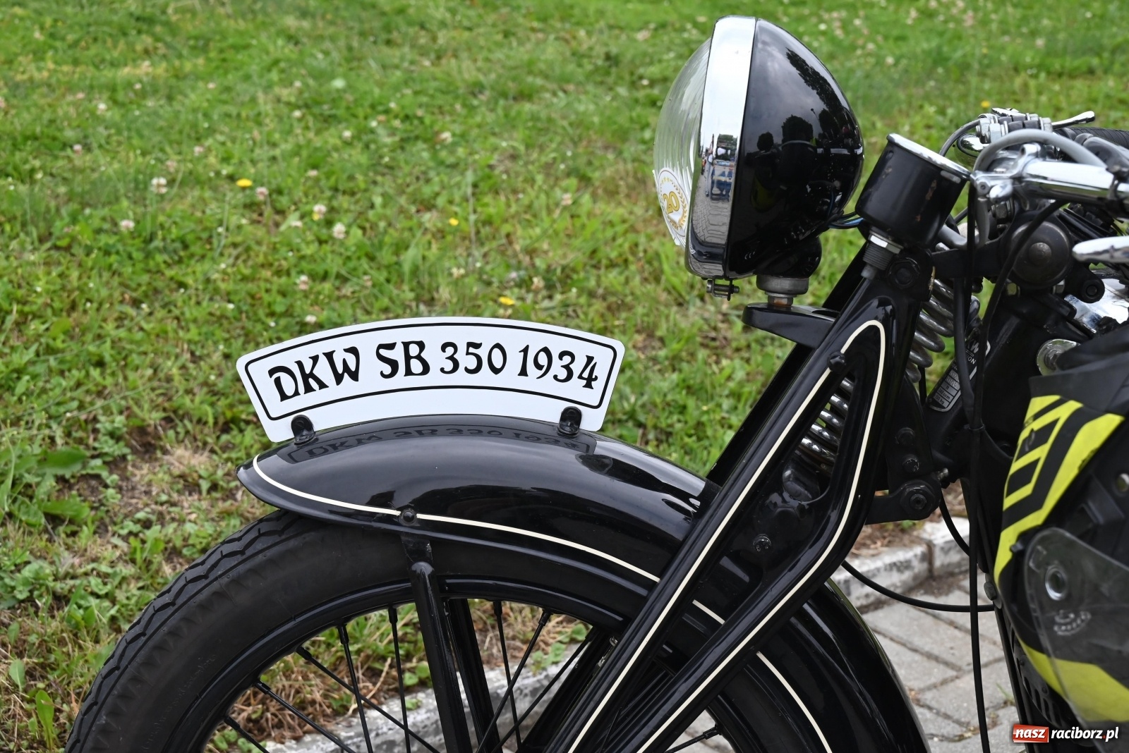 Zdjęcie w galerii na portalu naszraciborz.pl: Dwudziesty Rajd Pruski zawitał do Krzyżanowic wiadomości z regionu