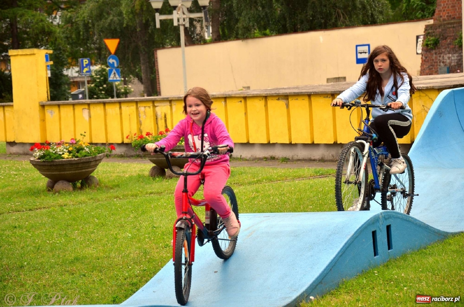 Zdjęcie w galerii na portalu naszraciborz.pl: Racibórz kocha rower i rowerowe show uczestnika Mam Talent wiadomości z regionu