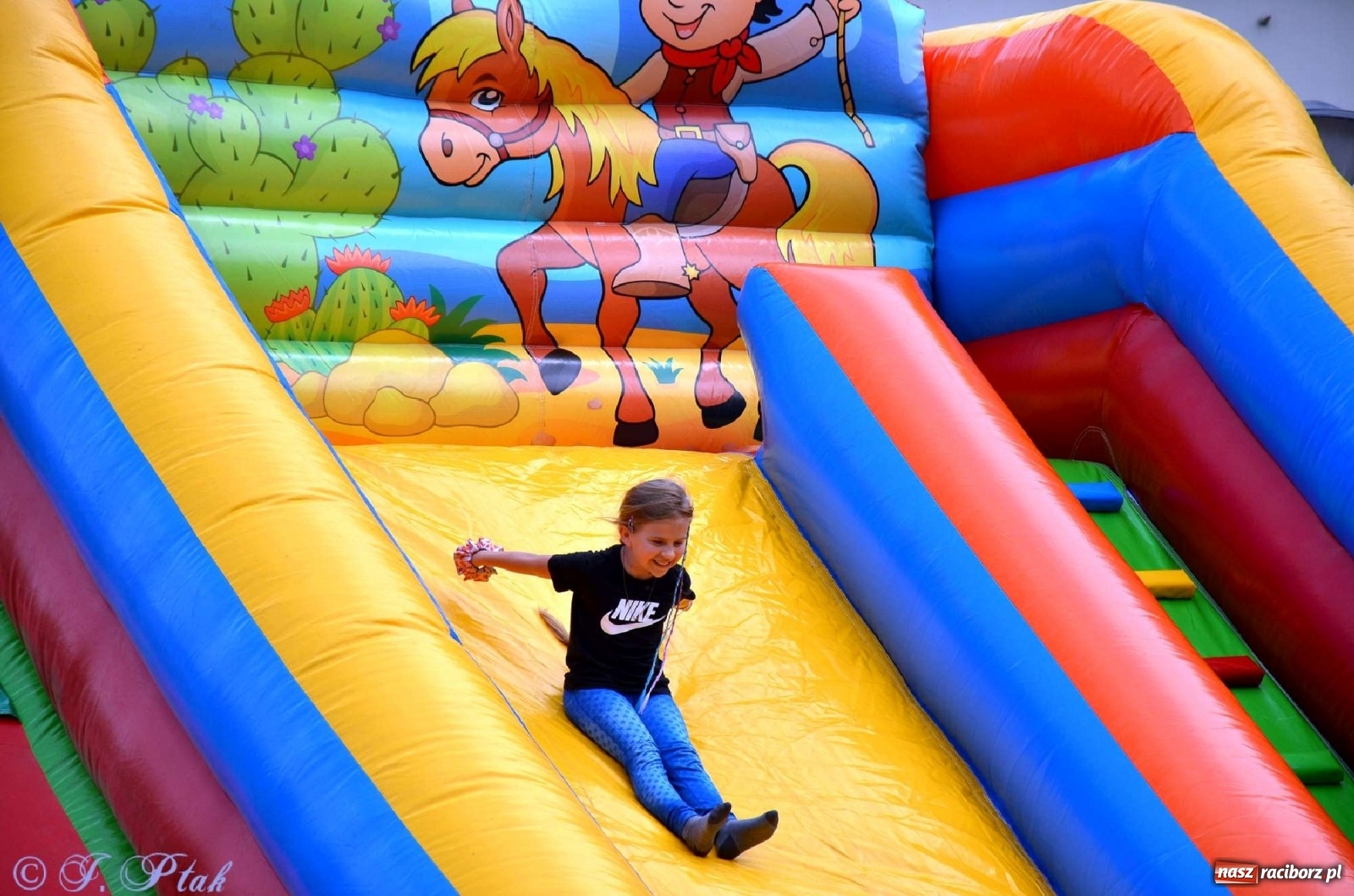 Zdjęcie w galerii na portalu naszraciborz.pl: Racibórz kocha rower i rowerowe show uczestnika Mam Talent wiadomości z regionu