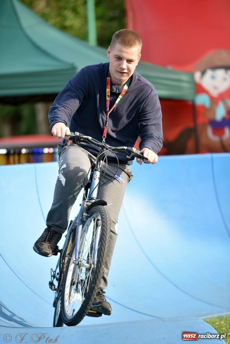 Zdjęcie w galerii na portalu naszraciborz.pl: Racibórz kocha rower i rowerowe show uczestnika Mam Talent wiadomości z regionu