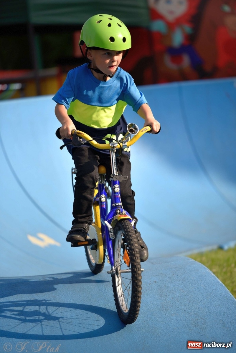 Zdjęcie w galerii na portalu naszraciborz.pl: Racibórz kocha rower i rowerowe show uczestnika Mam Talent wiadomości z regionu