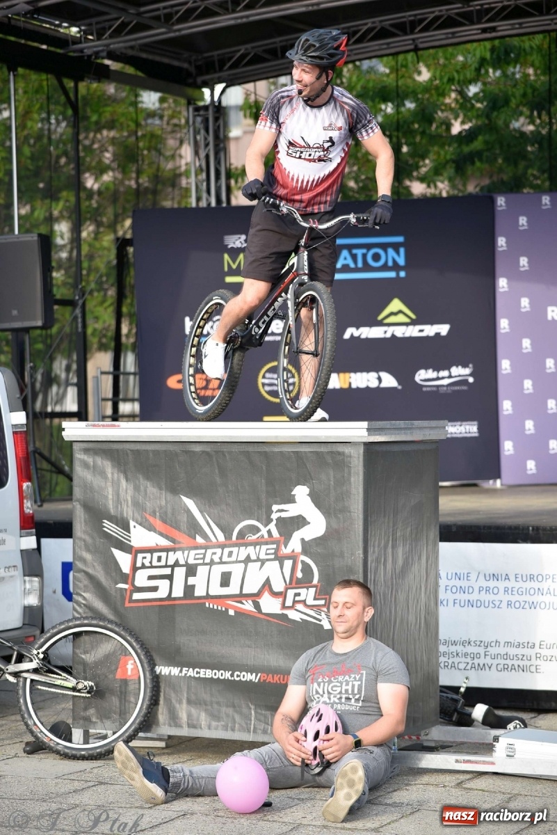 Zdjęcie w galerii na portalu naszraciborz.pl: Racibórz kocha rower i rowerowe show uczestnika Mam Talent wiadomości z regionu