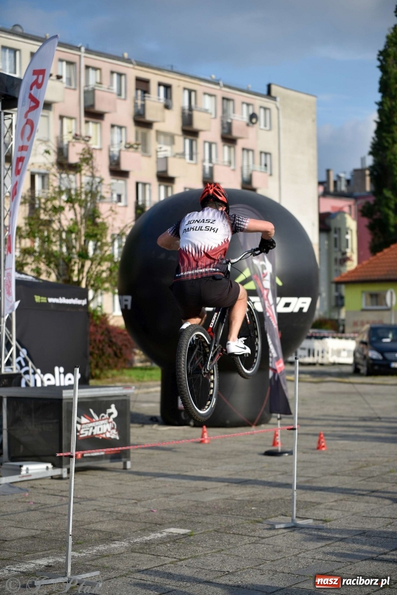Zdjęcie w galerii na portalu naszraciborz.pl: Racibórz kocha rower i rowerowe show uczestnika Mam Talent wiadomości z regionu