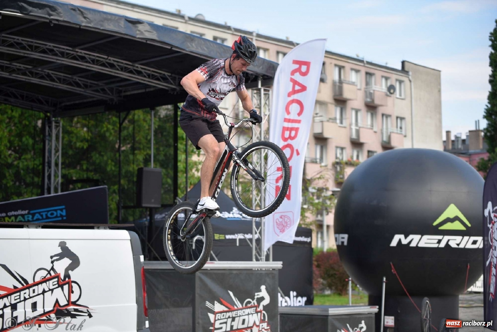 Zdjęcie w galerii na portalu naszraciborz.pl: Racibórz kocha rower i rowerowe show uczestnika Mam Talent wiadomości z regionu