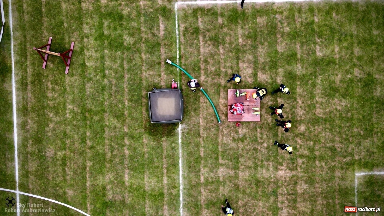 Zdjęcie w galerii na portalu naszraciborz.pl: Strażacka rywalizacja w Pietrowicach Wielkich w oku drona [FOTO i WIDEO] wiadomości z regionu